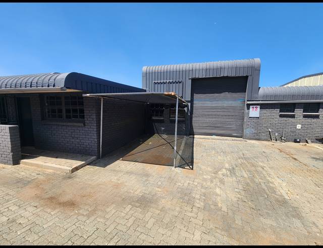 145M² WAREHOUSE TO LET IN WADEVILLE